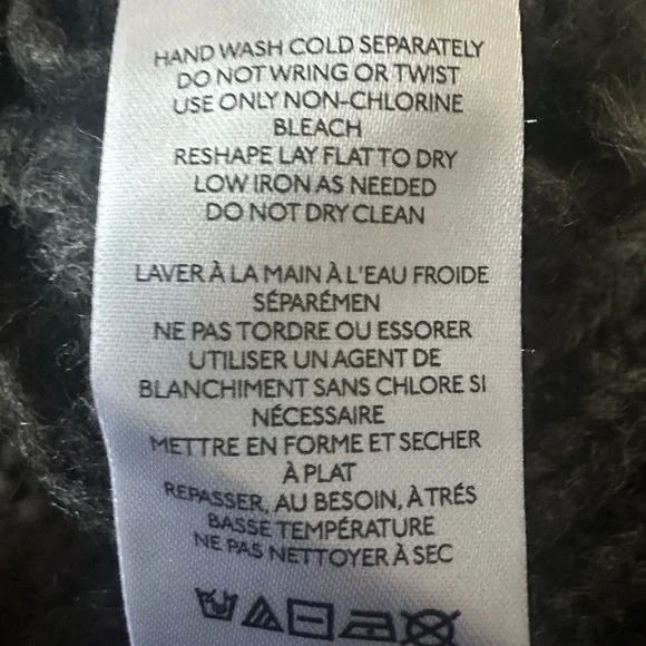 NWOT Urban Outfitters Gray Sweater- Small - Picture 6 of 7